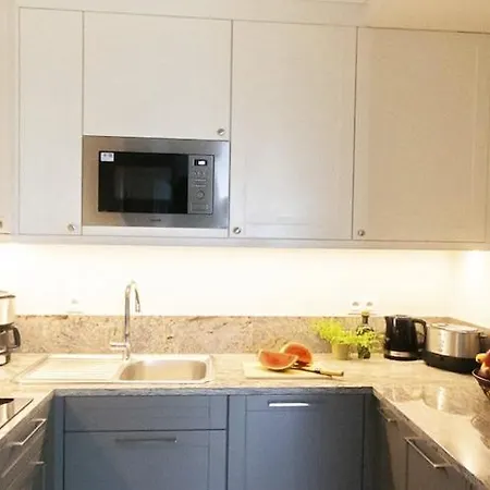 Large, Comfortable For 6 People 아파트 *